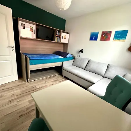 Gemuetliches Bei Tina, Nahe Ber * Berlin